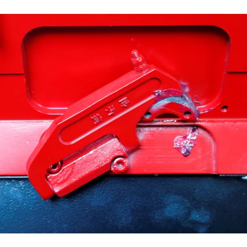 Zawiasy hydrauliczne do drzwi  – Soft Close Hinge recenzja i cena