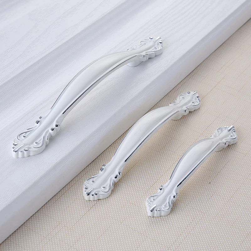 Uchwyty do szafek kuchennych Y – Furniture Hardware Items recenzja i cena